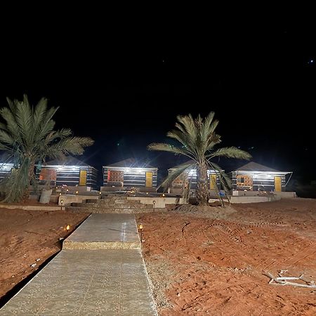 וואדי רם Falling Stars Camp מראה חיצוני תמונה